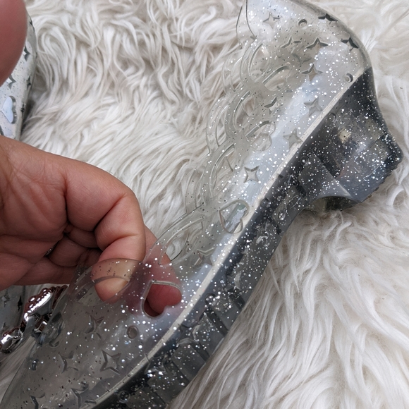 Authentic Disney Princesses Light Up Glitter Heels Size 2/3 NWOT - Picture 2 of 6